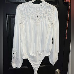 Express Lace Blouse Bodysuit